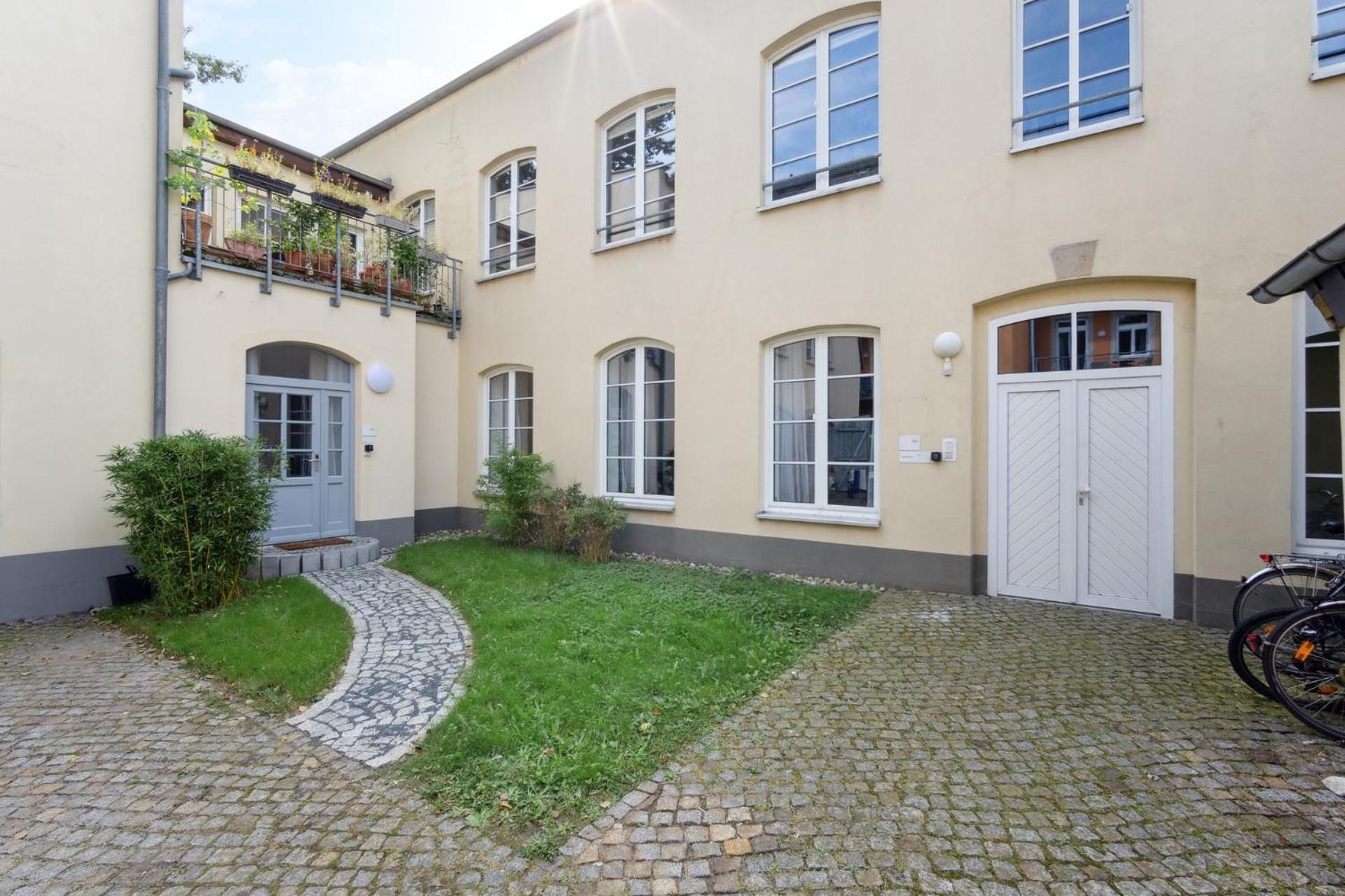 Limehome Dresden Jordanstrasse Rum bild